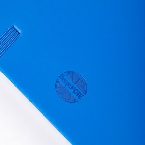 Блокнот Berganote Soft А5, на гумці, в клітинку