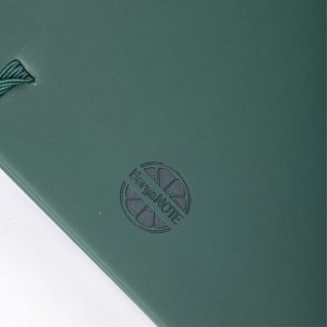 Блокнот Berganote Soft А5, на гумці, в клітинку